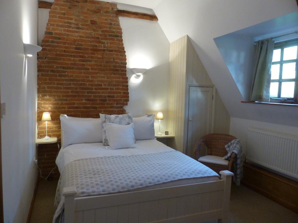 Bed and Breakfast The Old Pear Tree Whepstead Екстер'єр фото